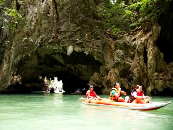 tour PHUKET 4D3Ndari jakarta