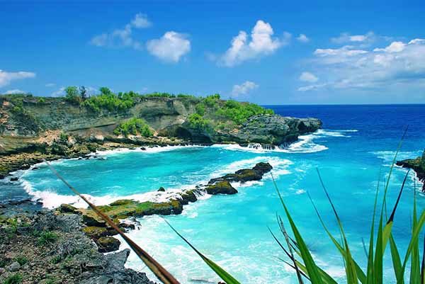 PAKET TOUR BALI 4D3N NUSA LEMBONGAN