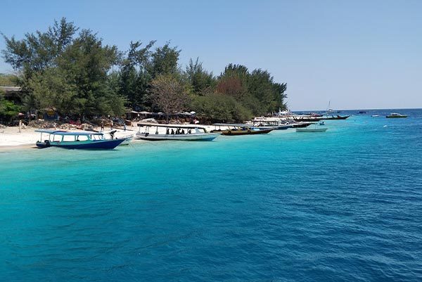 PAKET TOUR LOMBOK 3D2N GILI TRAWANGAN